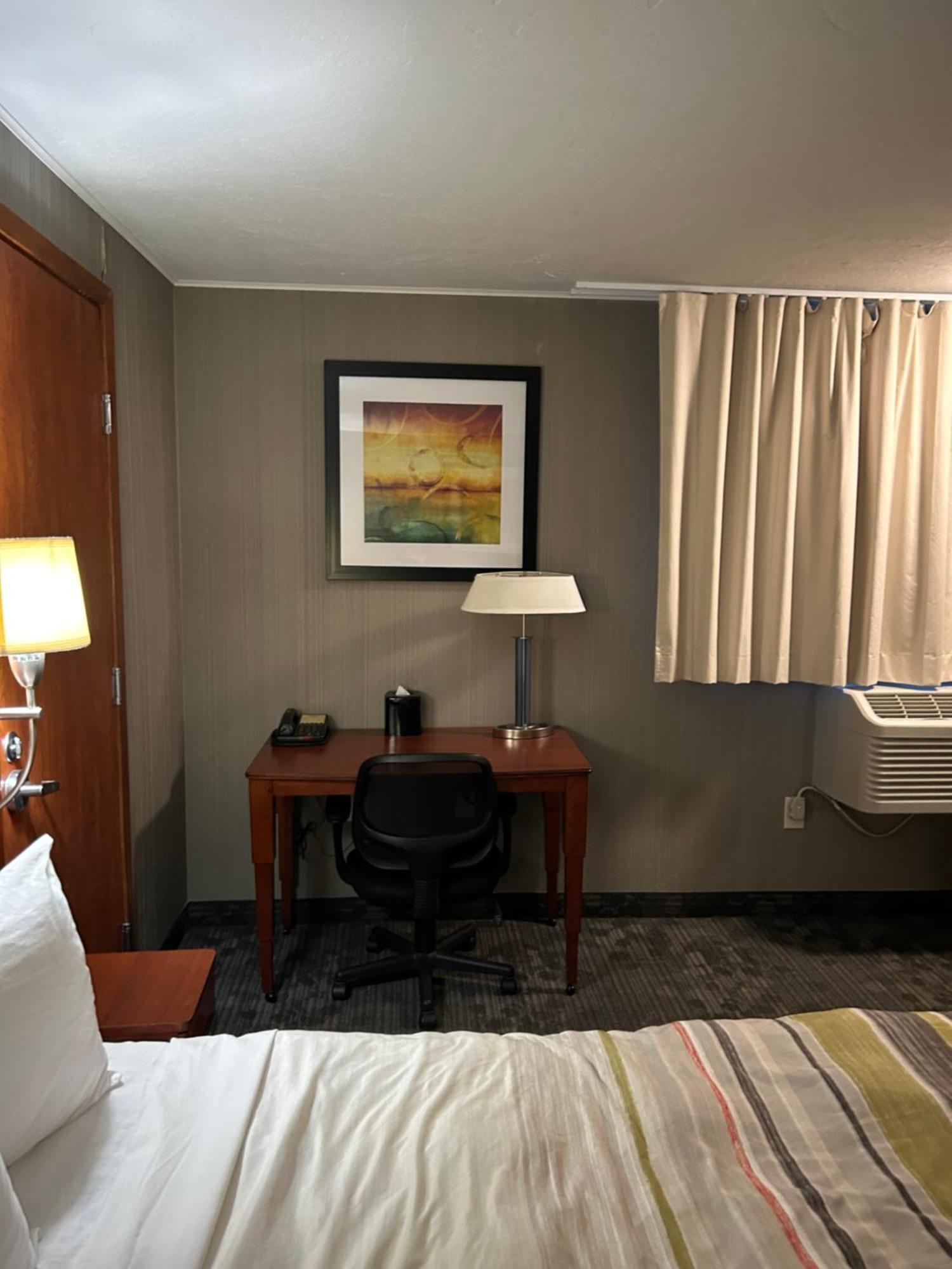 Country Inn & Suites By Radisson, Delta Park North Portland Bagian luar foto